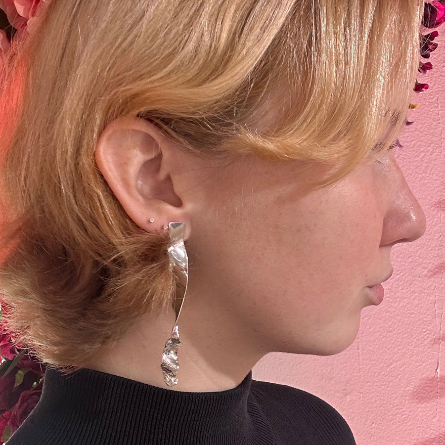 Maru Ribbon - Trail Stud Earrings